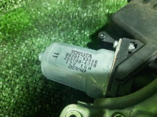 Стеклоподъемник правый передний TOYOTA ESTIMA AHR20 2AZFXE 85701-33010 3 ракурс