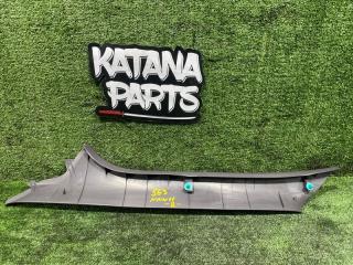 Накладка на стойку кузова правая передняя TOYOTA PRIUS NHW11 1NZFXE 62211-47020 5 ракурс