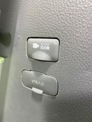 Бардачок TOYOTA IPSUM ACM26W 2AZFE 58810-44100-C0 3 ракурс