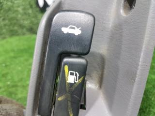 Ручка открывания бензобака передняя TOYOTA VISTA CV40 3CT 64641-32030 4 ракурс