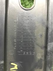 Накладка на стойку кузова правая SUZUKI ESCUDO TD31W RFT 76331-56B10 3 ракурс Накладка на стойку кузова правая SUZUKI ESCUDO TD31W RFT 76331-56B10 3 ракурс