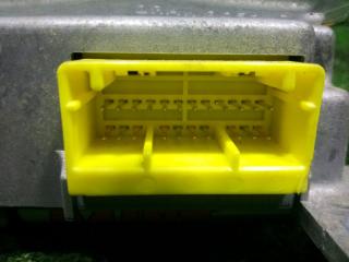 Блок управления airbag NISSAN ELGRAND AVWE50 QD32ETI 28556-VE700 4 ракурс