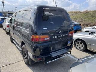 Стабилизатор передний MITSUBISHI DELICA PD6W 6G72 MR112112 5 ракурс