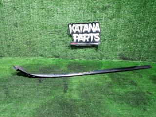 Запчасть молдинг лобового стекла передний левый TOYOTA ALPHARD 2003