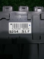 Блок предохранителей HONDA CR-V RE4 K24A 38200-SWA-J01 4 ракурс