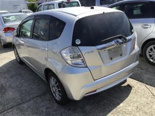 Крепление бака HONDA FIT GP1 LDA 17520-TF2-000 5 ракурс