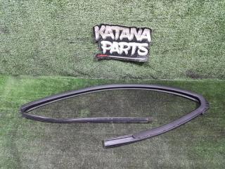 Уплотнитель стекла правый передний NISSAN DUALIS NJ10 MR20DE 80330-JD00A 1 ракурс