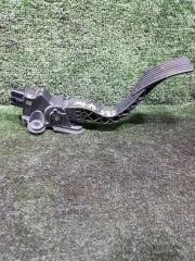 Педаль газа MITSUBISHI OUTLANDER GF7W 4J11 1600A101 2 ракурс Педаль газа MITSUBISHI OUTLANDER GF7W 4J11 1600A101 2 ракурс