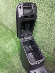Бардачок между сиденьями MITSUBISHI OUTLANDER GF7W 4J11 8011B160XA 5 ракурс Бардачок между сиденьями MITSUBISHI OUTLANDER GF7W 4J11 8011B160XA 5 ракурс
