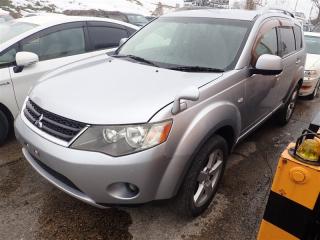 Крепление бампера левое заднее MITSUBISHI OUTLANDER CW5W 4B12 6410A065 3 ракурс