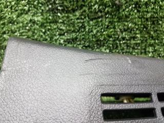 Накладка замка багажника задняя MITSUBISHI OUTLANDER GF7W 4J11 7240A135 5 ракурс Накладка замка багажника задняя MITSUBISHI OUTLANDER GF7W 4J11 7240A135 5 ракурс