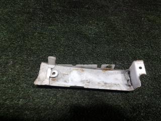 Планка под стоп правая задняя TOYOTA RAV4 SXA10 3SFE 52506-42010 2 ракурс