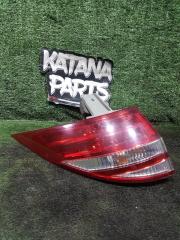 Стоп-сигнал левый задний TOYOTA ESTIMA ACR55W 2AZFE 81561-28400 1 ракурс