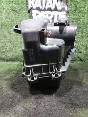 Корпус воздушного фильтра TOYOTA ESTIMA ACR55W 2AZFE 17700-28310 3 ракурс Корпус воздушного фильтра TOYOTA ESTIMA ACR55W 2AZFE 17700-28310 3 ракурс
