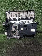 Блок управления климат-контролем TOYOTA ESTIMA ACR55W 2AZFE 55900-28B90 2 ракурс
