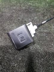 Тросик лючка бака TOYOTA ESTIMA ACR55W 2AZFE 77037-28080 4 ракурс Тросик лючка бака TOYOTA ESTIMA ACR55W 2AZFE 77037-28080 4 ракурс