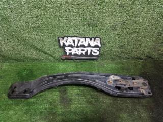 Балка под двс передняя TOYOTA IPSUM ACM26W 2AZFE 51204-44020 2 ракурс