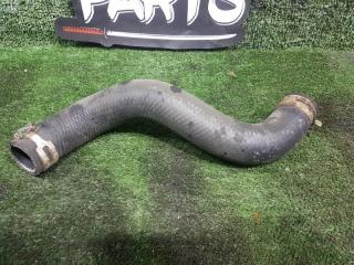 Патрубок радиатора передний TOYOTA PRIUS ALPHA ZVW41 2ZRFXE 16572-37120 3 ракурс