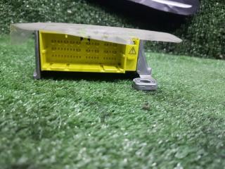 Блок управления airbag передний TOYOTA PRIUS ALPHA ZVW41 2ZRFXE 89170-47300 3 ракурс