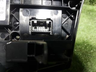 Блок управления климат-контролем передний TOYOTA PRIUS ALPHA ZVW41 2ZRFXE 55900-47040 4 ракурс