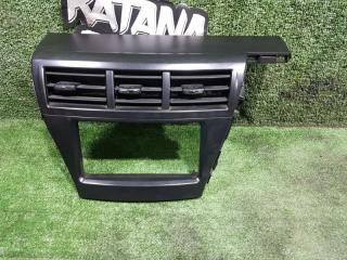 Рамка магнитофона передняя TOYOTA PRIUS ALPHA ZVW41 2ZRFXE 55405-47091 2 ракурс