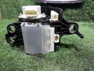 Ручка переключения автомата передняя TOYOTA PRIUS ALPHA ZVW41 2ZRFXE 33550-47060 4 ракурс