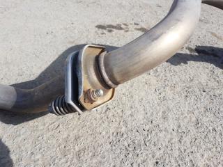 Глушитель TOYOTA PRIUS ALPHA ZVW41 2ZRFXE 17410-37580 3 ракурс Глушитель TOYOTA PRIUS ALPHA ZVW41 2ZRFXE 17410-37580 3 ракурс