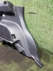 Обшивка багажника левая задняя MAZDA CX-5 KE2FW SHVPTS KD3368870B02 3 ракурс Обшивка багажника левая задняя MAZDA CX-5 KE2FW SHVPTS KD3368870B02 3 ракурс