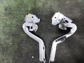 Петля капота TOYOTA PRIUS ALPHA ZVW41 2ZRFXE 53410-47100 2 ракурс