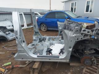 Порог правый передний TOYOTA PRIUS ALPHA ZVW41 2ZRFXE 61311-47040 1 ракурс