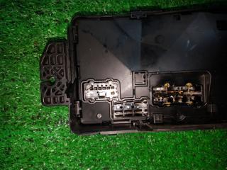 Блок предохранителей HONDA LEGEND KB2 J37A 38250-SJA-023 5 ракурс