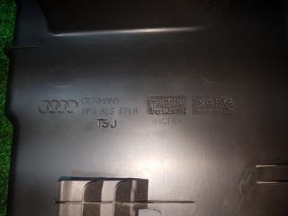 Накладка замка багажника AUDI A3 8PA CAX 8P4863471A 5 ракурс Накладка замка багажника AUDI A3 8PA CAX 8P4863471A 5 ракурс