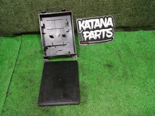 Запчасть Корпус блока предохранителей  AUDI A3 8P0035619C Контрактный Год: 2012   ЦЕНА ЗА ОБЕ ЧАСТИ. ПРИМЕЧАНИЕ : АУКЦИОННОЕ АВТО  AUDI A3 SPORTBACK, ПРАВЫЙ РУЛЬ ! 2012-Й ГОД ВЫПУСКА, 2WD, АКПП DSG, КУЗОВ 8PCAX, ДВС 1.4 ЛИТРА БЕНЗИН CAX - TFSI, VIN WAUZZZ8P9CA143561, ЦВЕТ LY9C, КОМПЛЕКТАЦИЯ 1.4T.  ПРОДАЕТСЯ ИМЕННО ТО - ЧТО НА ФОТО !  Кросс: 8P0035613