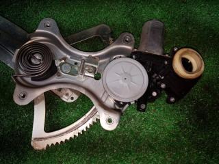Стеклоподъемник левый задний TOYOTA ESTIMA ACR55W 2AZFE 69804-28090 3 ракурс