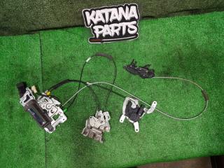 Ручка двери внутренняя левая задняя TOYOTA ESTIMA ACR55W 2AZFE 69380-28110 2 ракурс