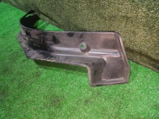 Защита горловины бензобака задняя TOYOTA VISTA ZZV50 1ZZFE 77277-32080 5 ракурс