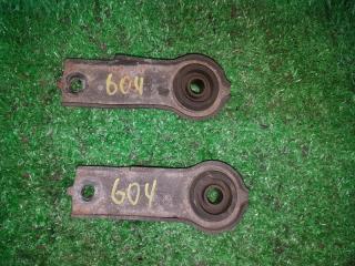 Крепление радиатора TOYOTA VISTA ZZV50 1ZZFE 16533-22010 2 ракурс