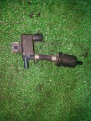 Вакуумный клапан TOYOTA VISTA ZZV50 1ZZFE 25860-22060 3 ракурс