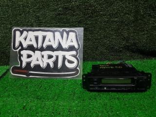 Блок управления климат-контролем NISSAN ELGRAND AVWE50 QD32ETI 27500-VE200 1 ракурс