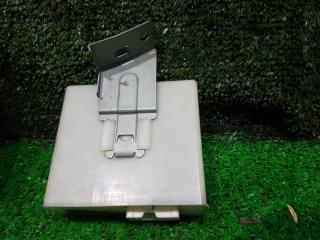 Электронный блок NISSAN R'NESSA N30 SR20DE 28595-5V000 2 ракурс