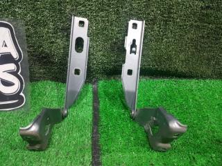 Петля капота AUDI A4 8K5 CDHB 8K0823302D 2 ракурс