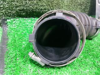Патрубок воздушного фильтра AUDI A4 8K5 CDHB 06H129629 3 ракурс