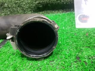 Патрубок интеркулера AUDI A4 8K5 CDHB 8K0145709H 4 ракурс
