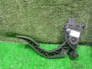 Педаль газа AUDI A4 8K5 CDHB 8K1723523 2 ракурс