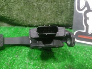 Педаль газа AUDI A4 8K5 CDHB 8K1723523 4 ракурс