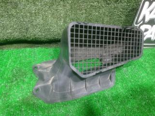 Воздухозаборник AUDI A4 8K5 CDHB 8K2819904 2 ракурс
