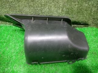 Воздухозаборник AUDI A4 8K5 CDHB 8K2819904 3 ракурс