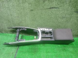 Бардачок между сиденьями AUDI A4 8K5 CDHB 8K0864981D 3 ракурс Бардачок между сиденьями AUDI A4 8K5 CDHB 8K0864981D 3 ракурс