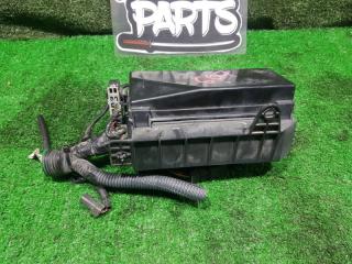 Блок предохранителей NISSAN R'NESSA N30 SR20DE 24382-5V000 2 ракурс