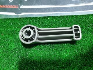 Ручка двери внутренняя правая задняя DAIHATSU ATRAI S331G KFDET 69272-87505-E0 3 ракурс